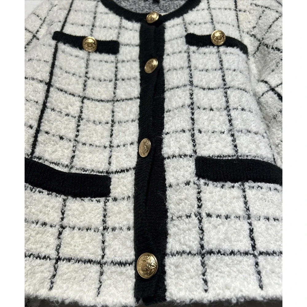 Express plaid novelty
